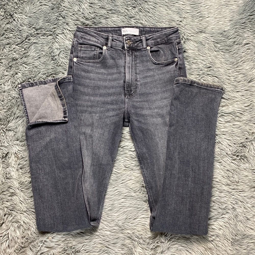 ZARA SIDE SLIT LONG INSEAM STRAIGHT LEG